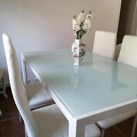 La Pequena Cercona 아파트 *