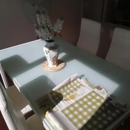 La Pequena Cercona 아파트 *