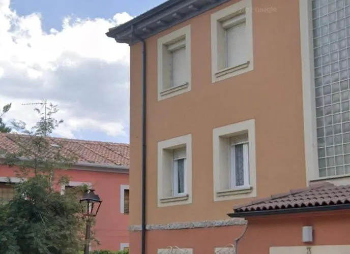 La Pequena Cercona Διαμέρισμα *